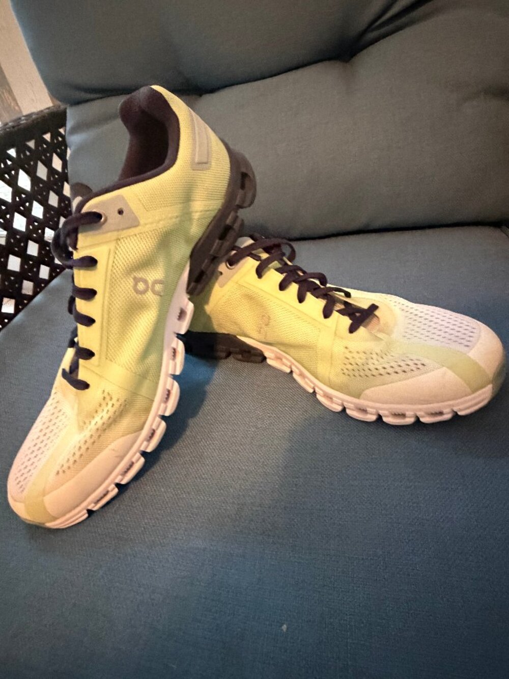 ON CLOUDtec Size 10 1/2 women's shoes